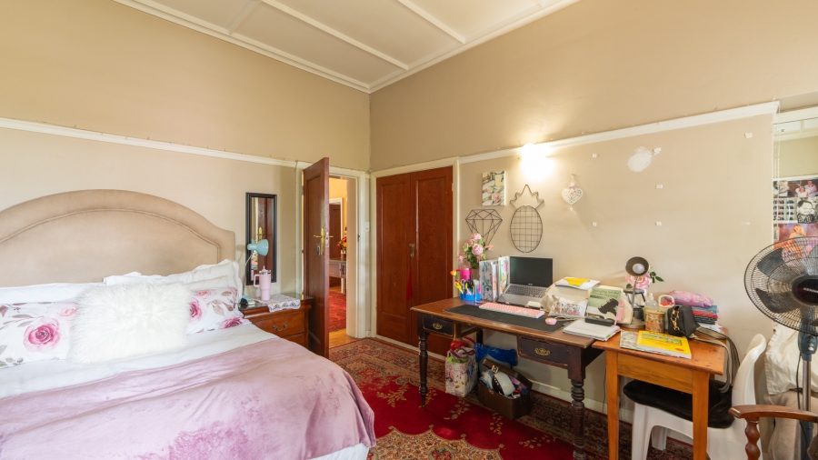5 Bedroom Property for Sale in Worcester Western Cape